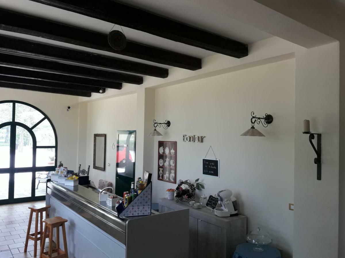 Agriturismo L' Annunziata Lizzano  Bagian luar foto